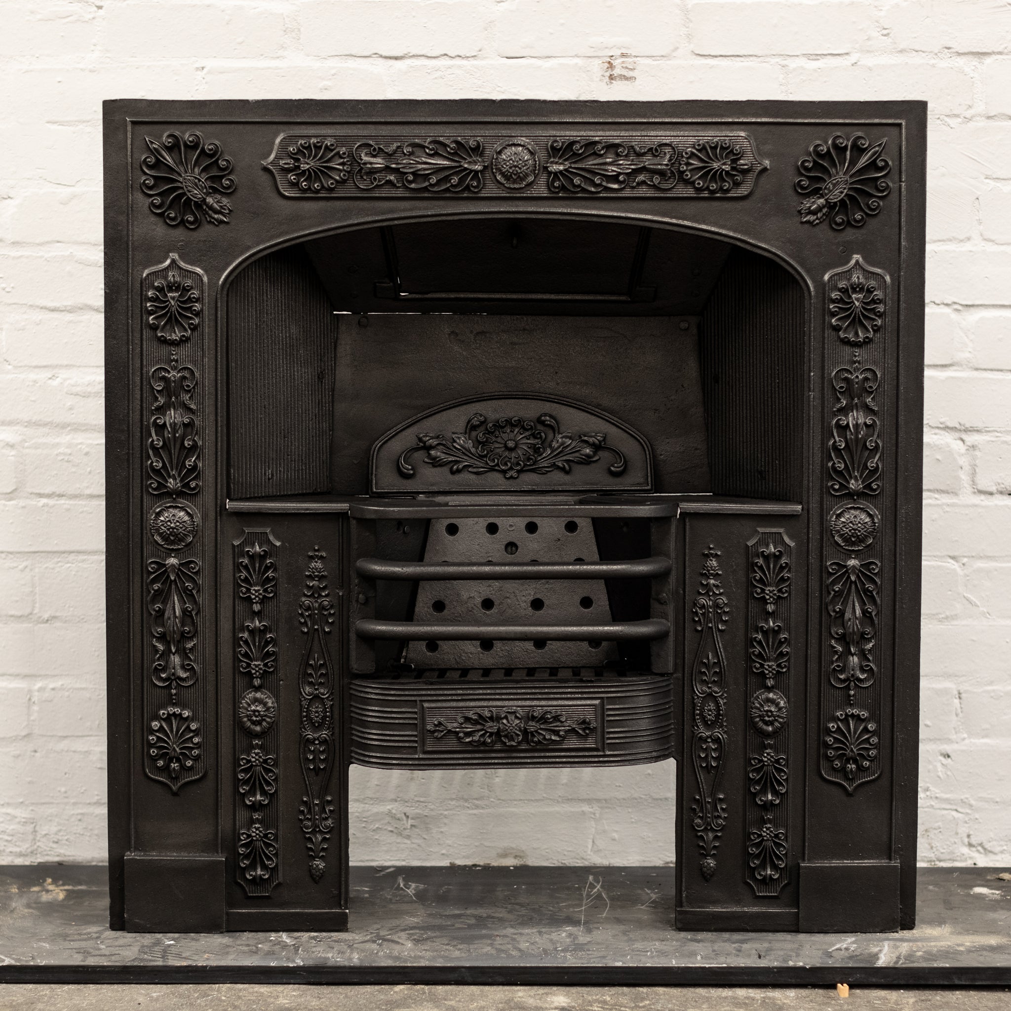 Antique Georgian Cast Iron Hob Grate - The Architectural Forum
