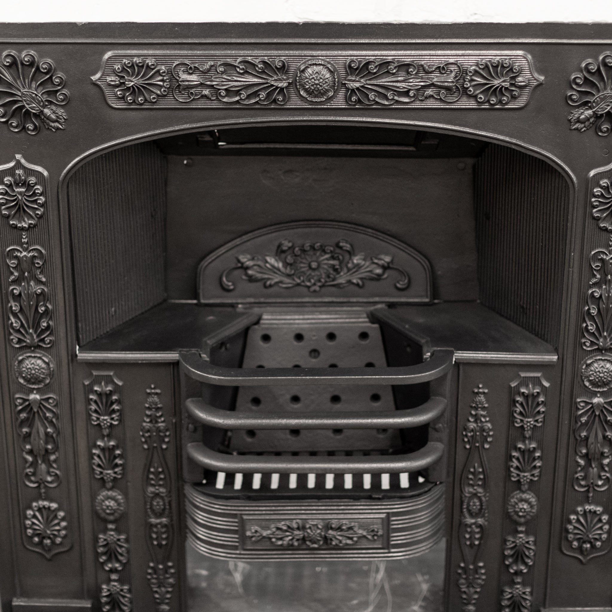 Antique Georgian Cast Iron Hob Grate - The Architectural Forum