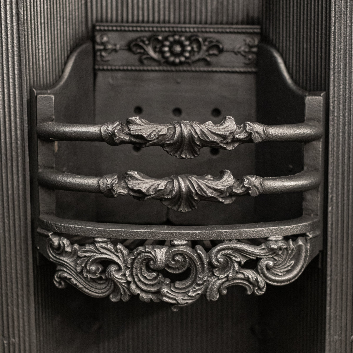 Antique Ornate Georgian Cast Iron Register Grate | The Architectural Forum