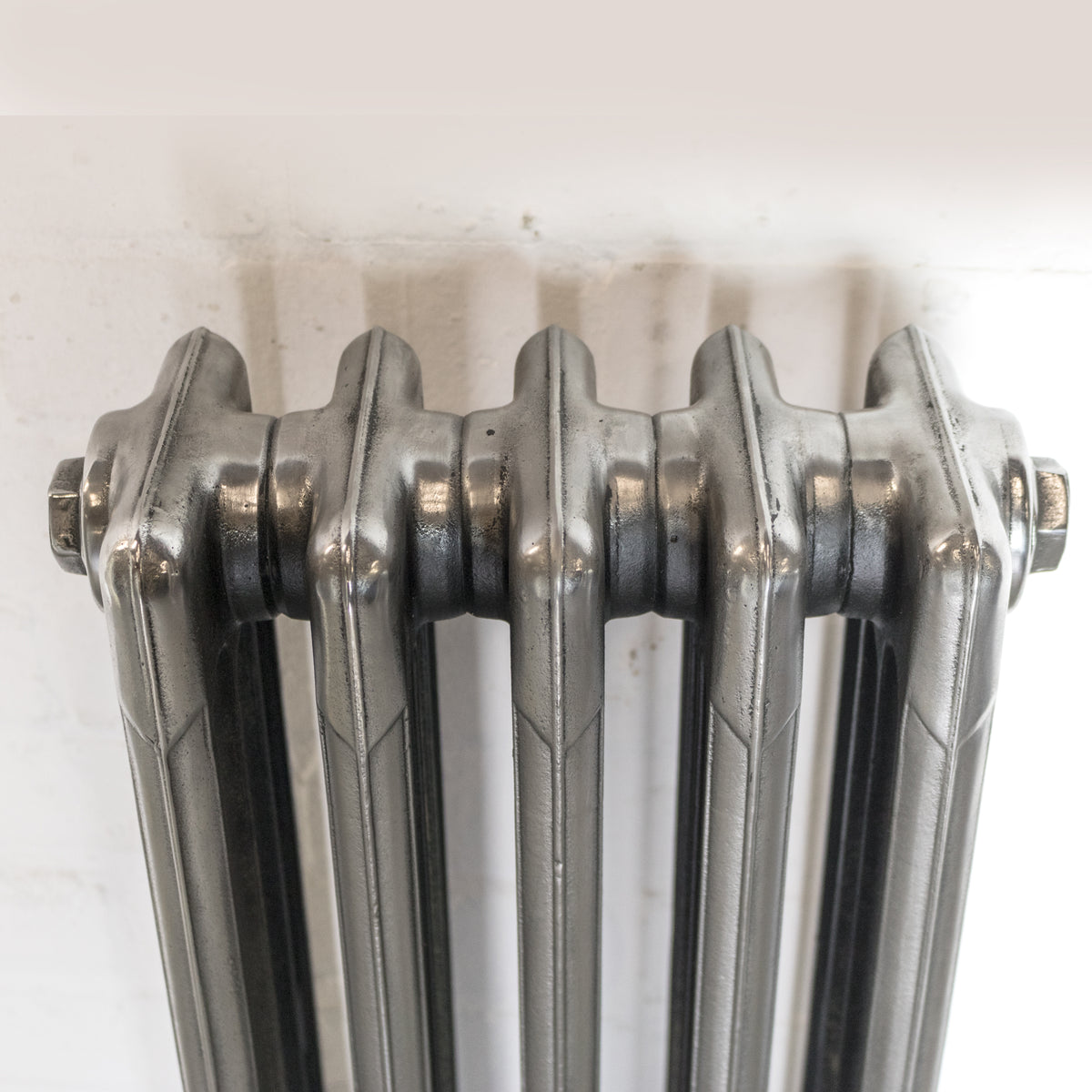 Fully Restored Ideal Cast Iron Radiator 4 Column 5 Section (92cm tall) | The Architectural Forum