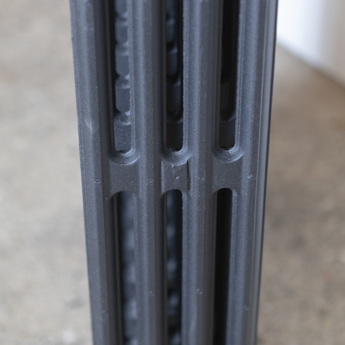 Fully Restored Cast Iron Radiator 4 Column (78cm Tall x 68cm Long) | The Architectural Forum