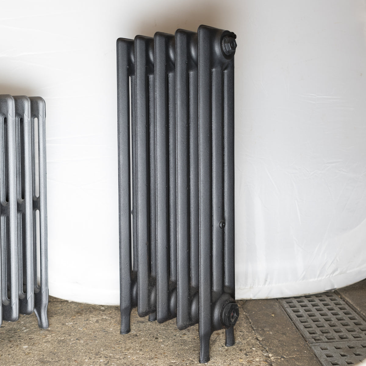 Cast Iron Radiator 3 Column, 5 Section (76cm Tall) | The Architectural Forum