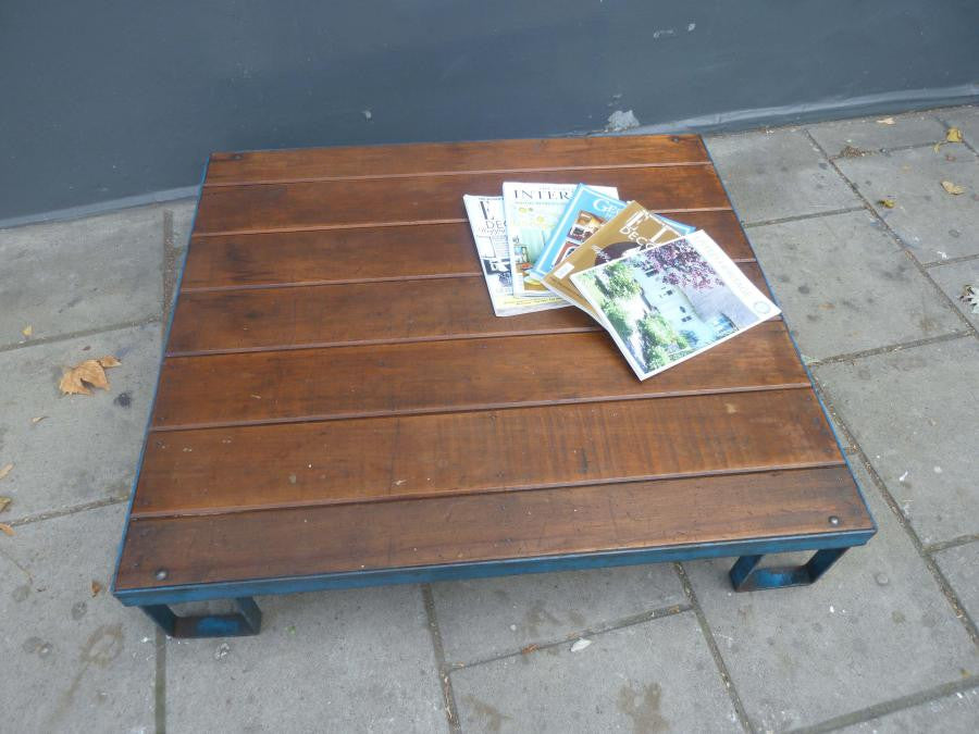 Industrial Pallet Coffee Table | The Architectural Forum