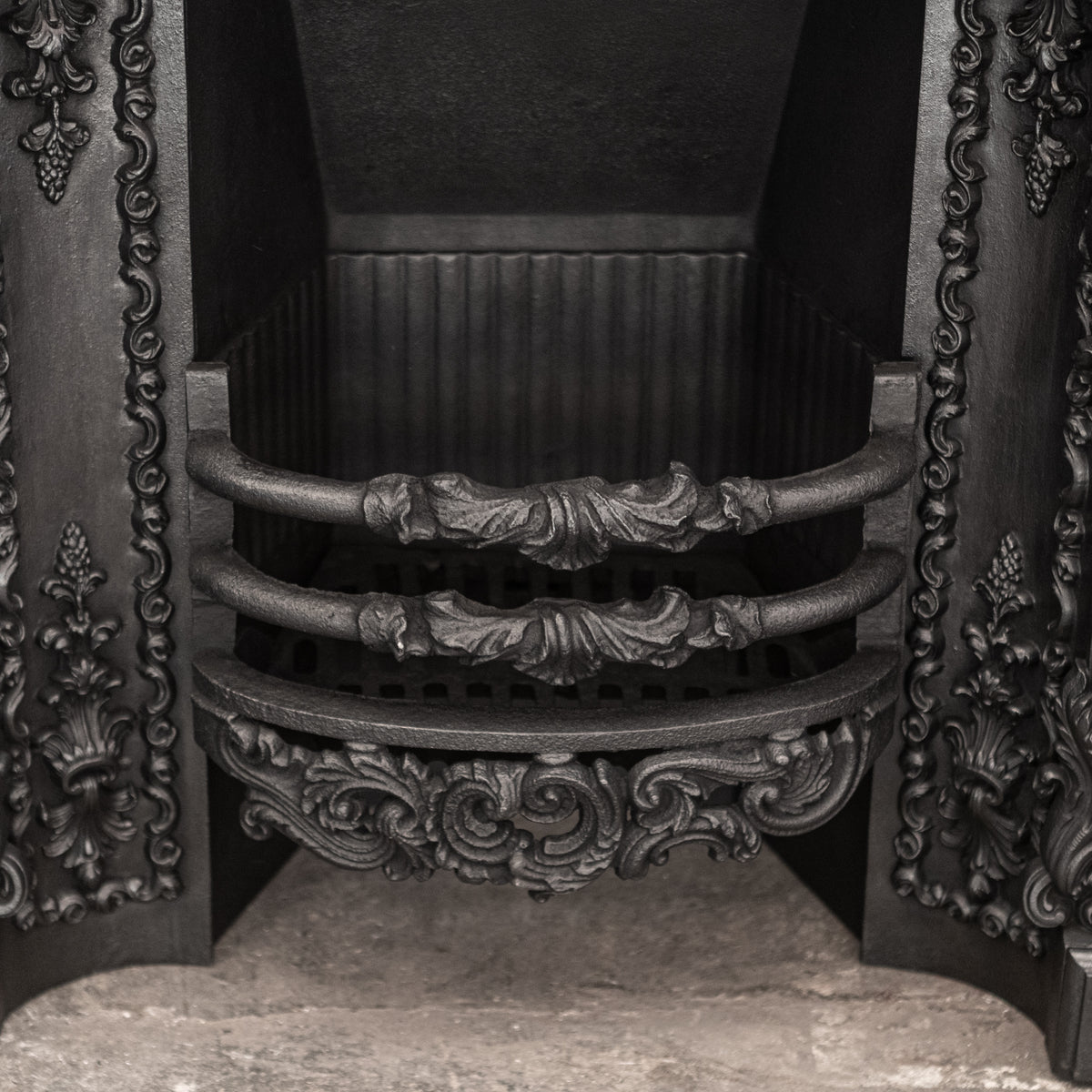 Large Antique Georgian Cast Iron Fireplace Insert | The Architectural Forum