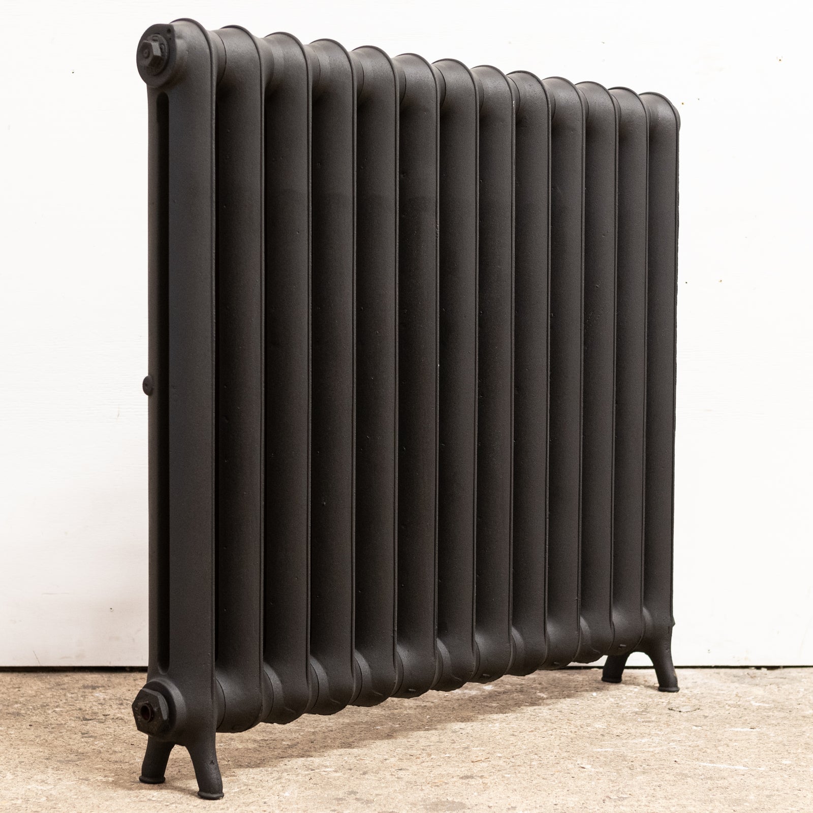 Fully Restored Cast Iron 2 Column Princess Radiator | The Architectural Forum